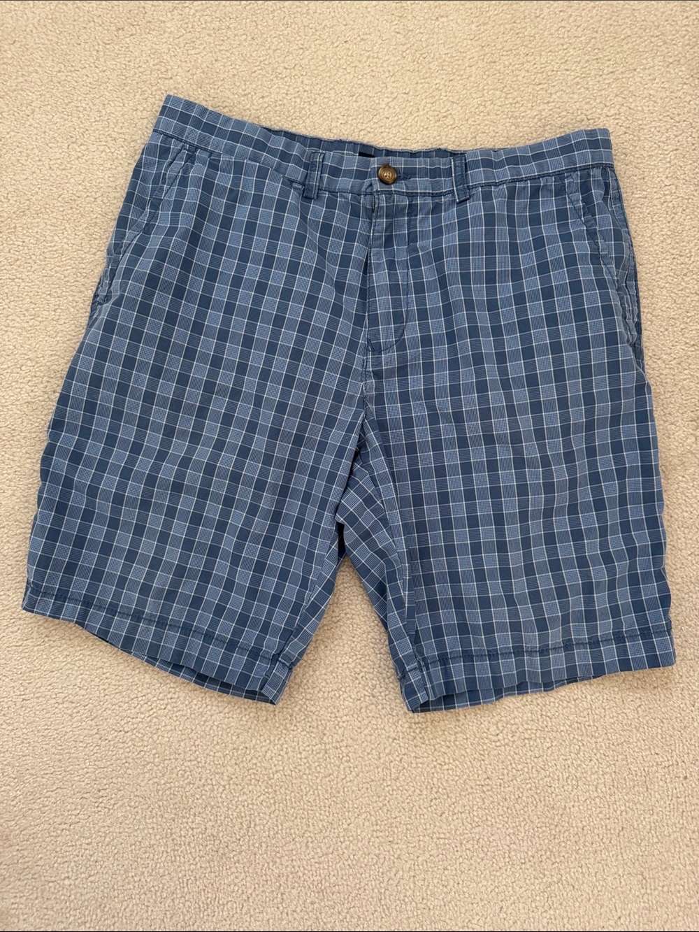 Tommy Hilfiger Men's Blue Plaid Casual Shorts